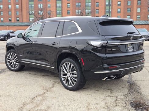 New 2026 Buick Enclave Avenir w/ Super Cruise Package image 18