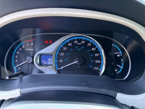 Used 2013 Toyota Sienna XLE FWD image 15
