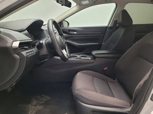 Used 2019 Nissan Altima 2.5 S FWD image 17