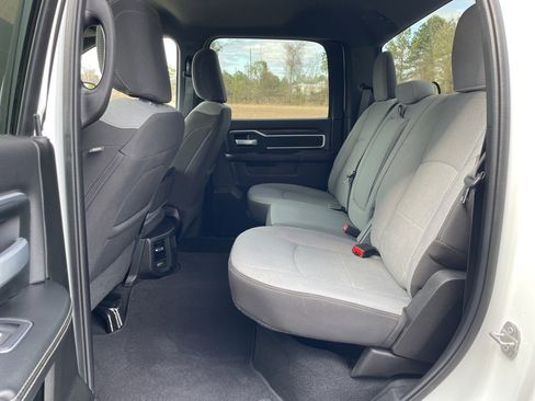 Used 2024 RAM 2500 Big Horn image 27