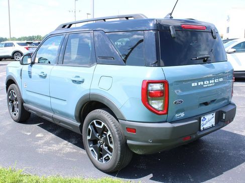 Used 2022 Ford Bronco Sport Outer Banks w/ Tech Package AWD/4WD image 8