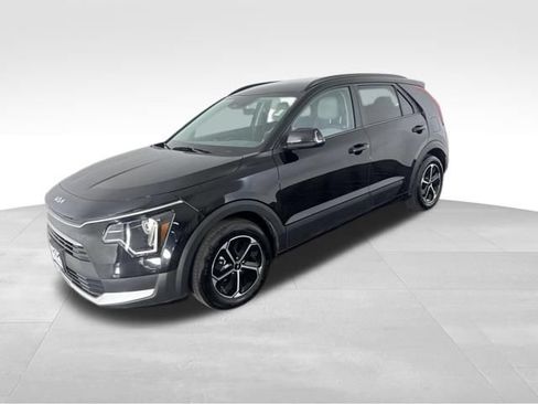 Certified 2025 Kia Niro EX FWD image 5