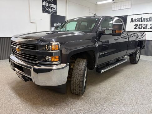 Used 2015 Chevrolet Silverado 3500 W/T w/ WT Convenience Package AWD/4WD image 6