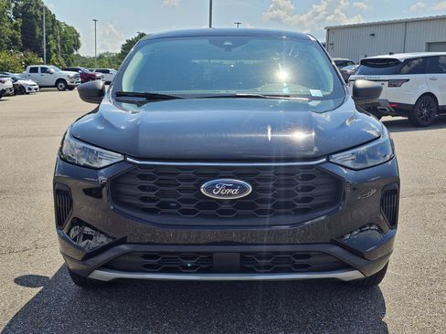 Used 2025 Ford Escape Active AWD/4WD image 2