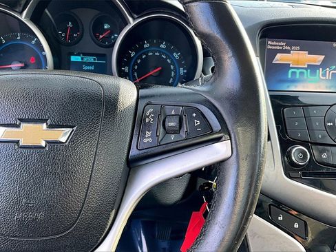 Used 2014 Chevrolet Cruze LT image 19