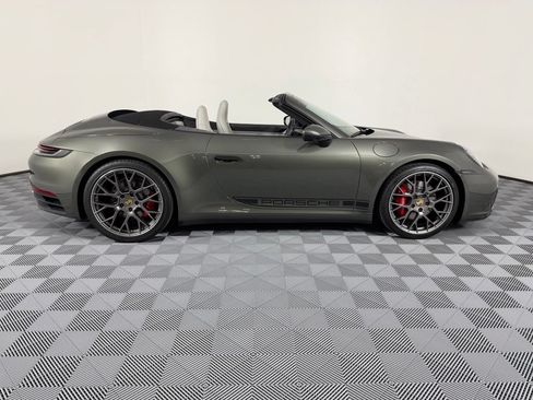 Used 2020 Porsche 911 Carrera 4S AWD/4WD image 12
