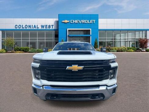 Used 2024 Chevrolet Silverado 3500 W/T AWD/4WD image 15