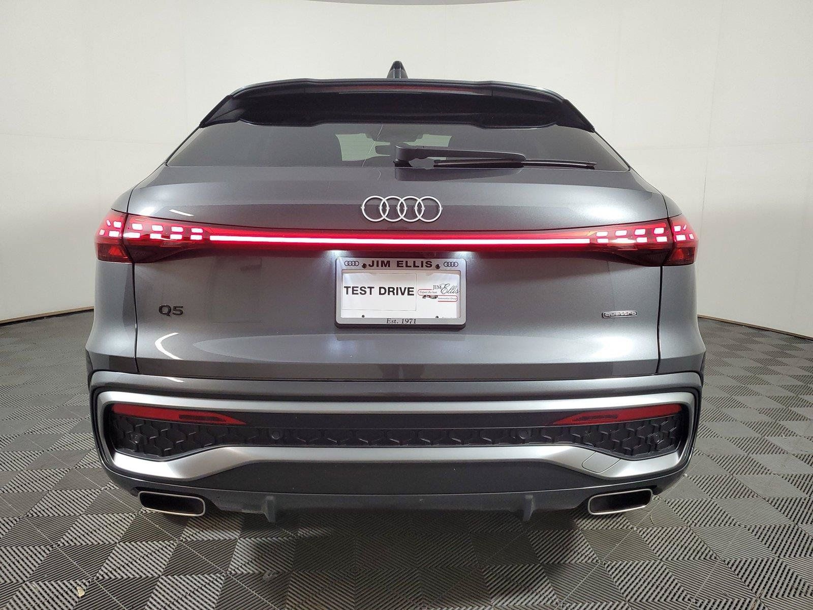New 2026 Audi Q5 Premium AWD/4WD image 5