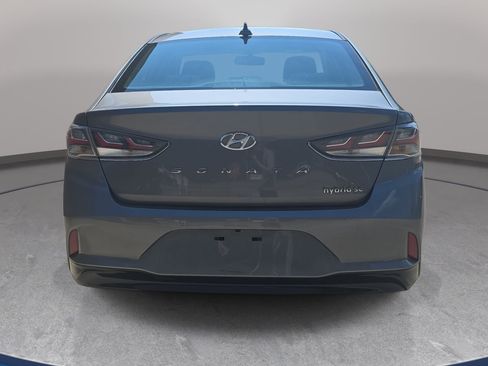 Used 2018 Hyundai Sonata SE FWD image 6