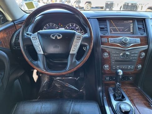 Used 2016 INFINITI QX80 4WD w/ Deluxe Technology Package image 18