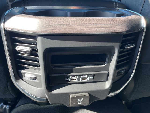 New 2026 RAM 2500 Laramie AWD/4WD image 21