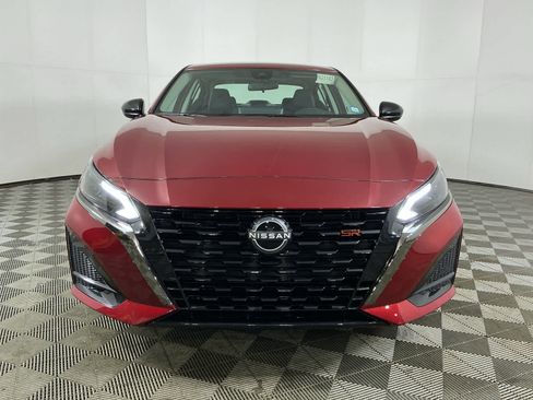 New 2025 Nissan Altima 2.5 SR w/ SR Premium Package image 2