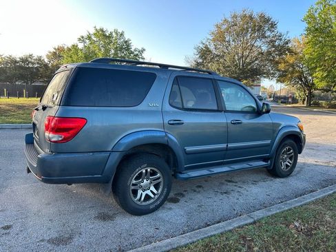 Used 2007 Toyota Sequoia SR5 image 5