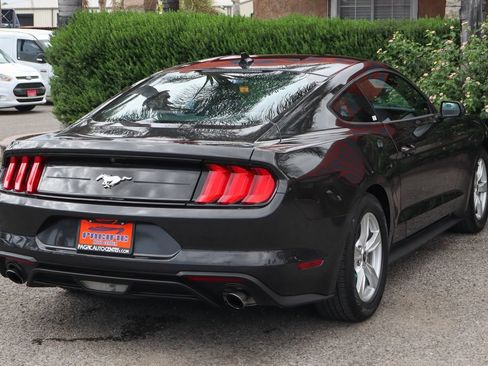 Used 2023 Ford Mustang Coupe RWD image 9