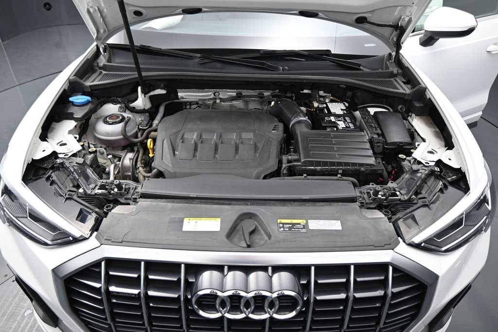 Used 2025 Audi Q3 2.0T Premium AWD/4WD image 30