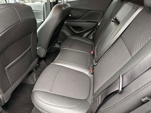 Certified 2022 Buick Encore Preferred w/ Safety Package image 13