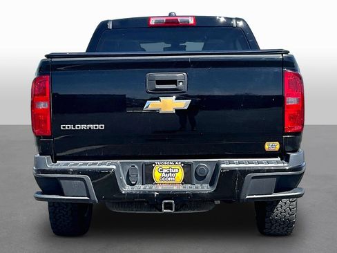 Used 2015 Chevrolet Colorado Z71 image 4