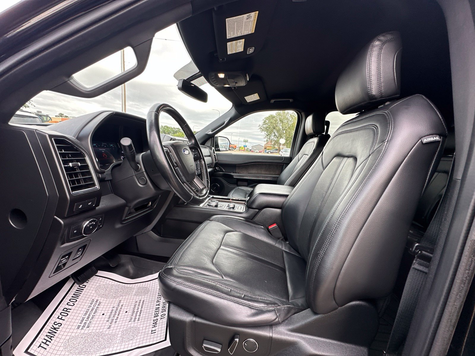 Used 2018 Ford Expedition Max Limited AWD/4WD image 11