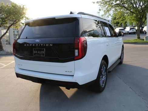 Certified 2025 Ford Expedition Active AWD/4WD image 6