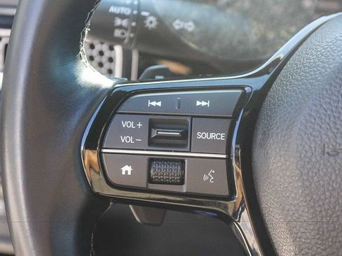 Certified 2025 Honda Civic Sport image 29