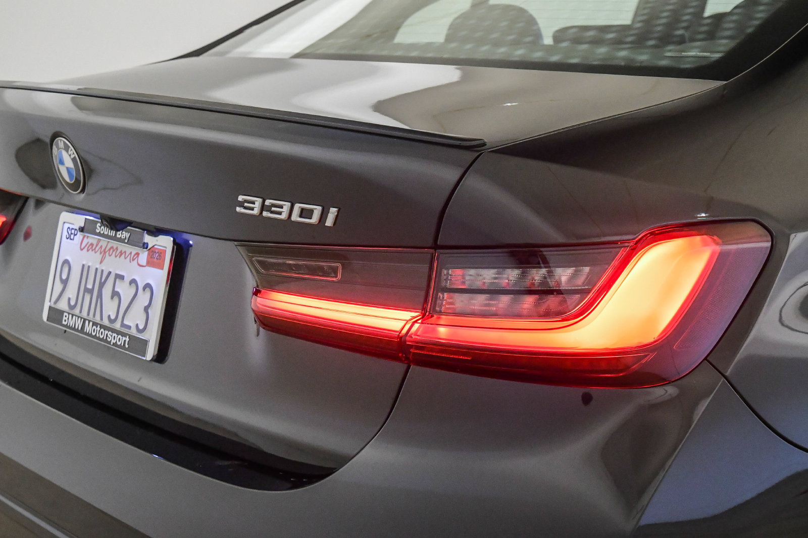 Certified 2024 BMW 330i Sedan w/ M Sport Package RWD image 11