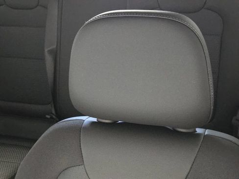 New 2026 Chevrolet Trax LT FWD image 27