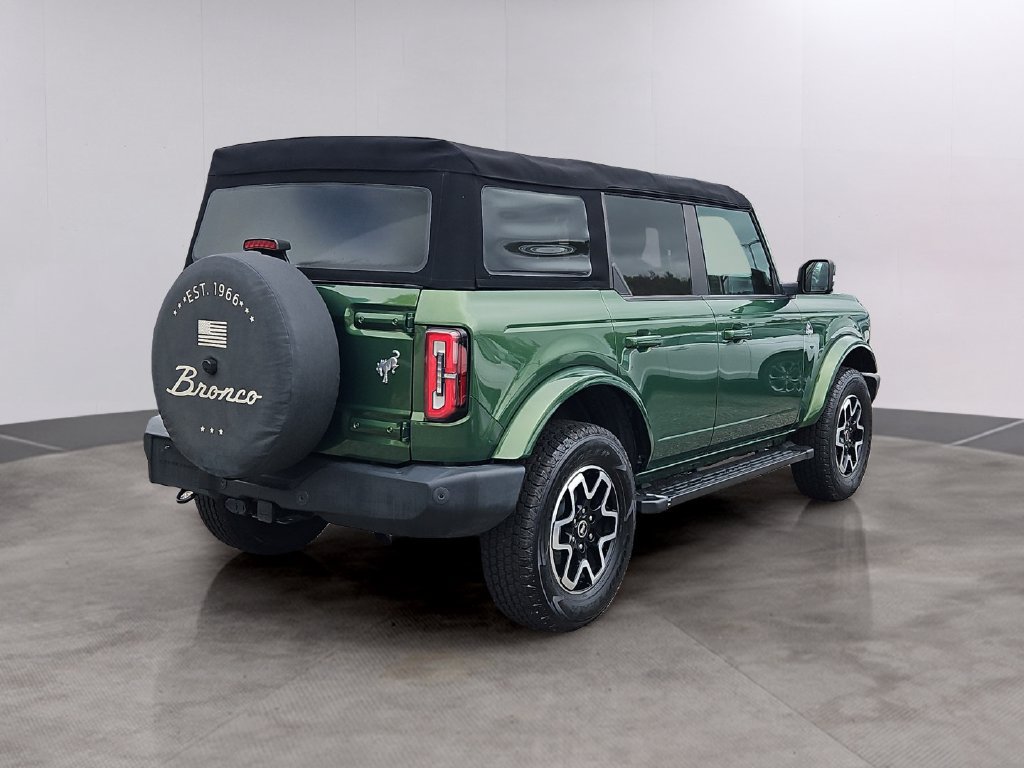 Used 2022 Ford Bronco Outer Banks AWD/4WD image 4