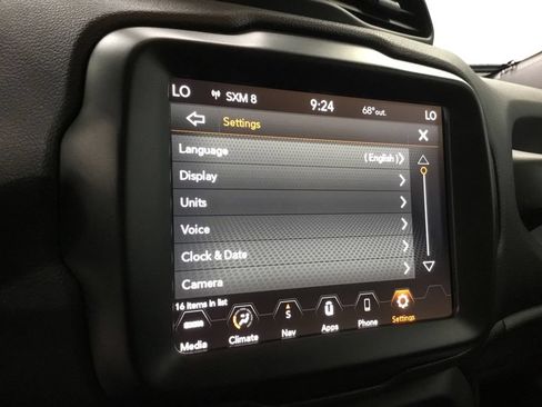 Used 2023 Jeep Renegade Latitude AWD/4WD image 23