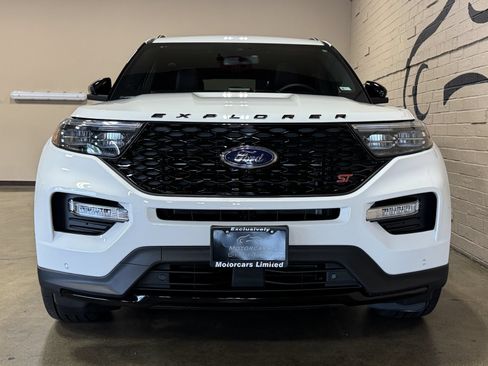 Used 2023 Ford Explorer ST w/ Technology Package AWD/4WD image 14