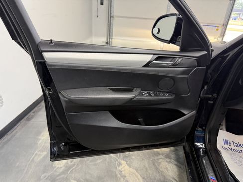 Used 2016 BMW X4 xDrive28i AWD/4WD image 9