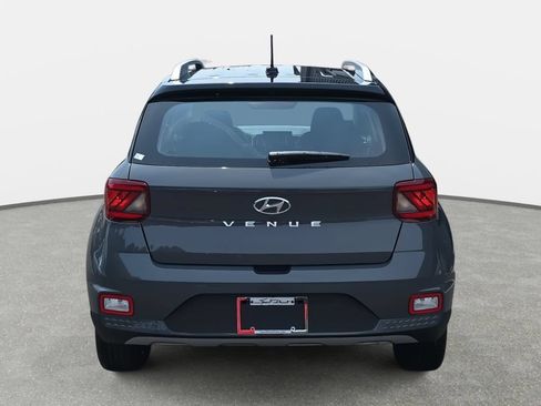 New 2026 Hyundai Venue SEL FWD image 6