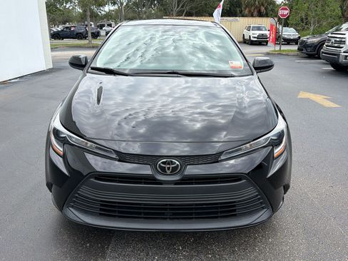 Certified 2024 Toyota Corolla LE FWD image 6