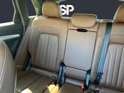 Used 2019 Audi Q5 2.0T Premium Plus w/ Premium Plus Package image 13