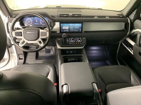 Used 2022 Land Rover Defender 90 S AWD/4WD image 29