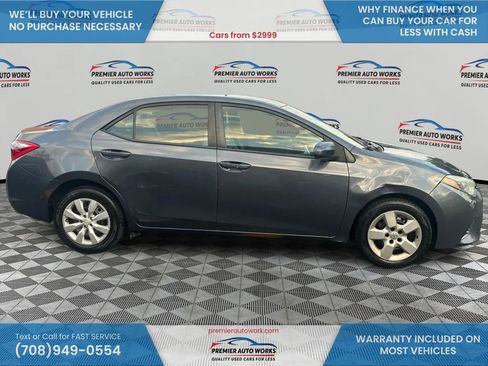 Used 2015 Toyota Corolla LE image 8