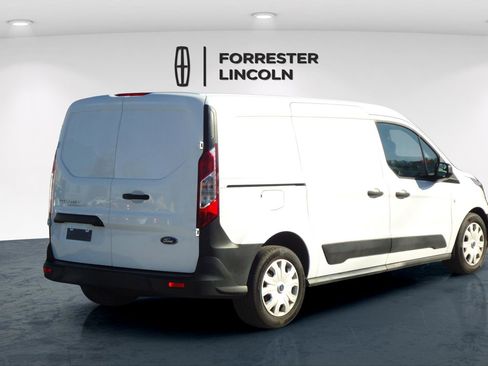 Used 2023 Ford Transit Connect XL image 3