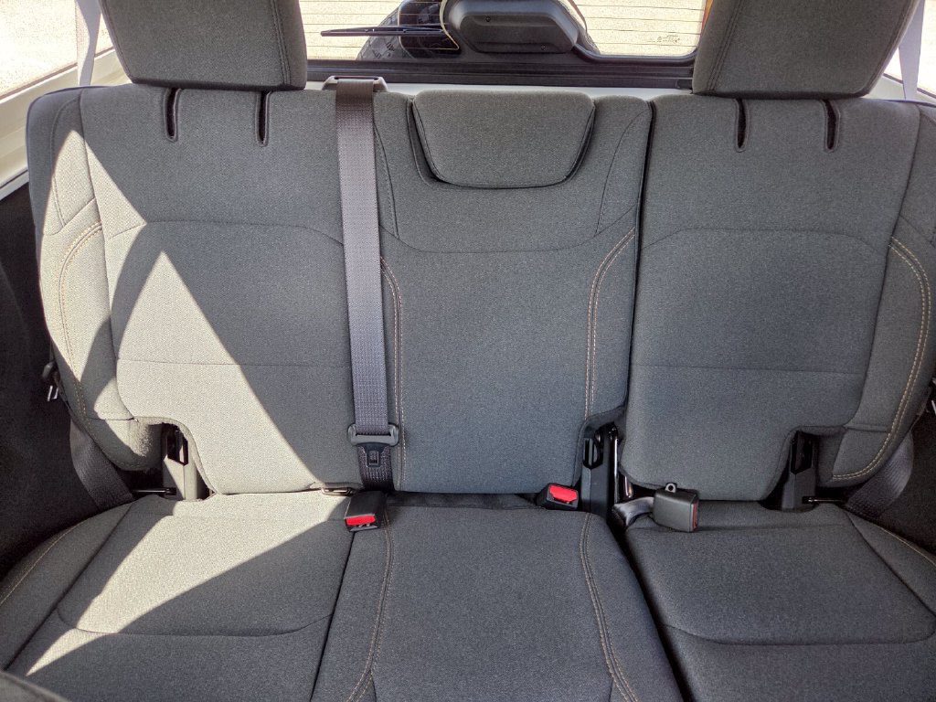Used 2024 Jeep Wrangler Unlimited Sport AWD/4WD image 28