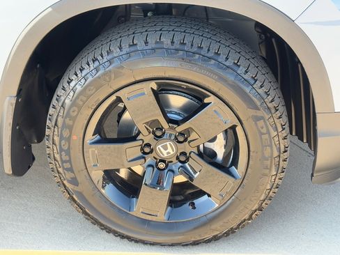 New 2026 Honda Ridgeline Black Edition image 10