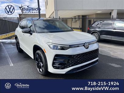 New 2026 Volkswagen Tiguan SE R-Line