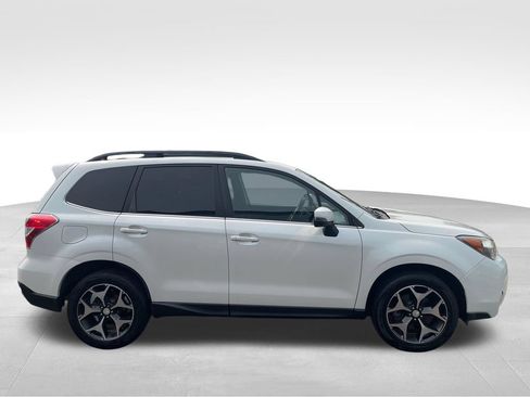 Used 2014 Subaru Forester 2.0XT Touring w/ Popular Package #2 AWD/4WD image 9