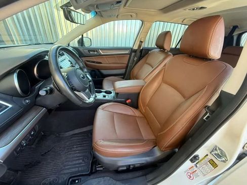 Used 2019 Subaru Outback 3.6R Touring w/ Popular Package #3A AWD/4WD image 12
