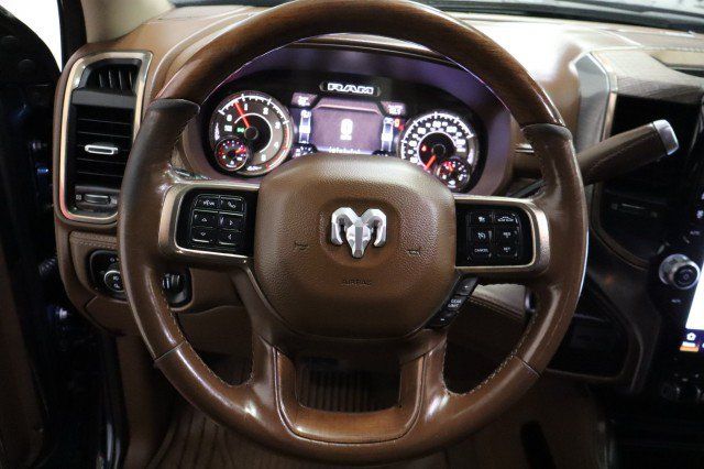 Used 2022 RAM 3500 Limited AWD/4WD image 57