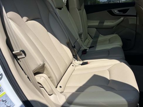 Used 2019 Audi Q7 2.0T Premium Plus AWD/4WD image 28