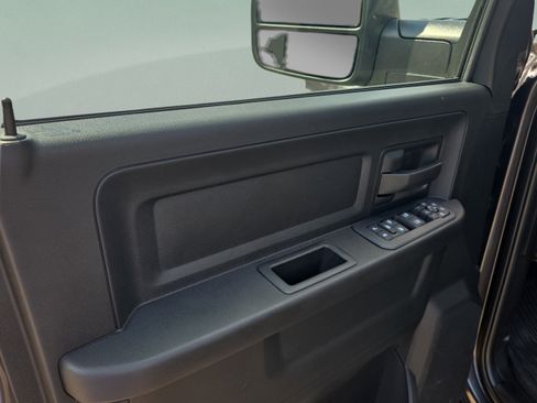 New 2026 RAM 2500 Tradesman AWD/4WD image 10