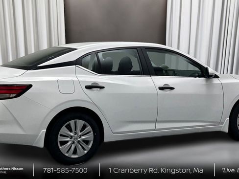 New 2025 Nissan Sentra S image 5