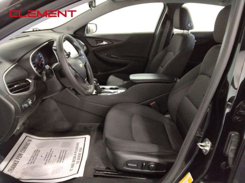 Used 2024 Chevrolet Malibu LT image 28