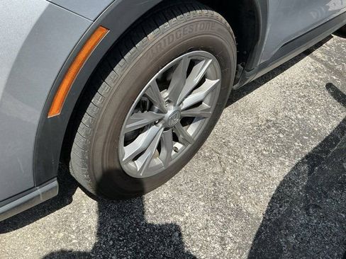 Used 2025 Honda CR-V EX-L image 12