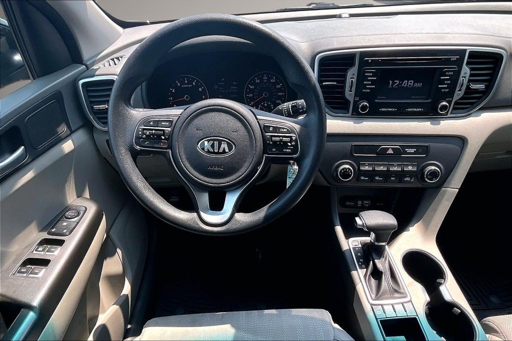 Used 2019 Kia Sportage LX AWD/4WD image 9