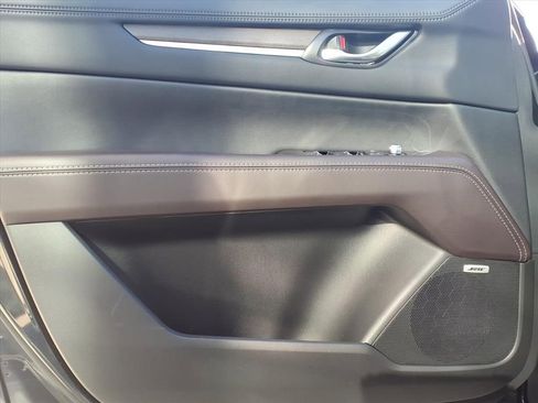 New 2025 MAZDA CX-5 Signature AWD/4WD image 10