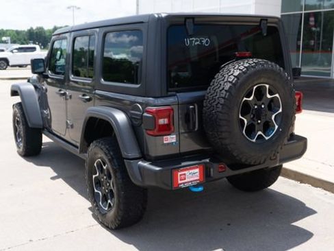Used 2023 Jeep Wrangler Unlimited Rubicon 4xe w/ Cold Weather Group AWD/4WD image 3